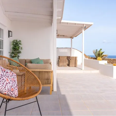 Palmitas - Sea Views - Private Pool - Hot Tub - Table Tennis