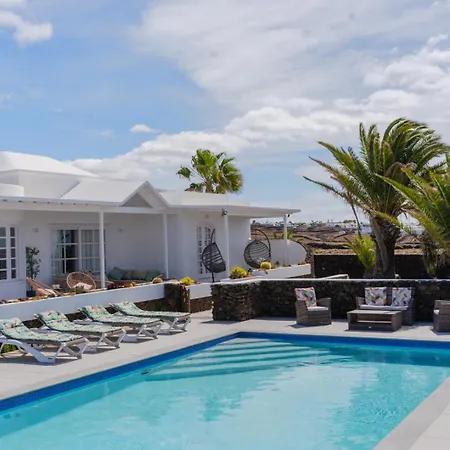 빌라 Palmitas - Sea Views - Private Pool - Hot Tub - Table Tennis *