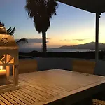 וילה Palmitas - Sea Views - Private Pool - Hot Tub - Table Tennis