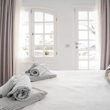 Palmitas - Sea Views - Private Pool - Hot Tub - Table Tennis *