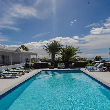 Palmitas - Sea Views - Private Pool - Hot Tub - Table Tennis * פוארטו קאלרו