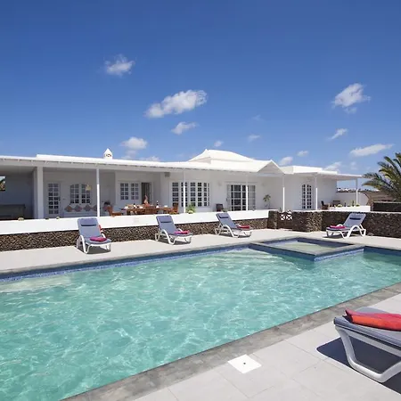 Palmitas - Sea Views - Private Pool - Hot Tub - Table Tennis וילה *