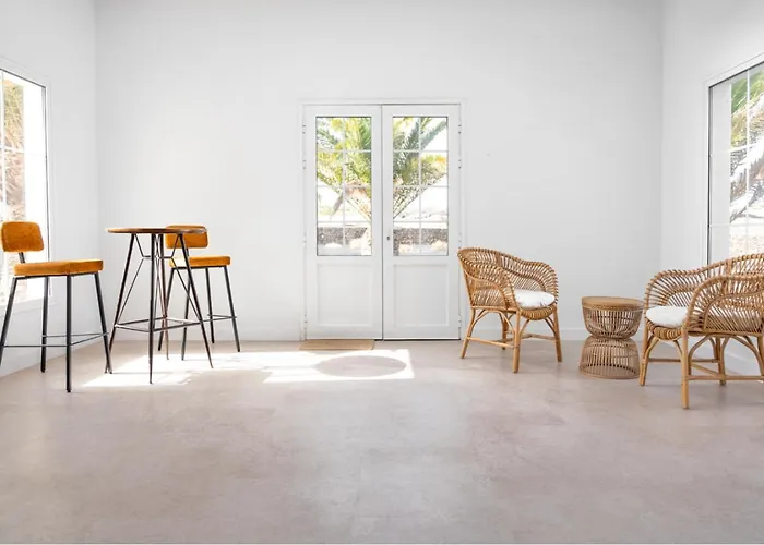 Palmitas - Sea Views - Private Pool - Hot Tub - Table Tennis Villa