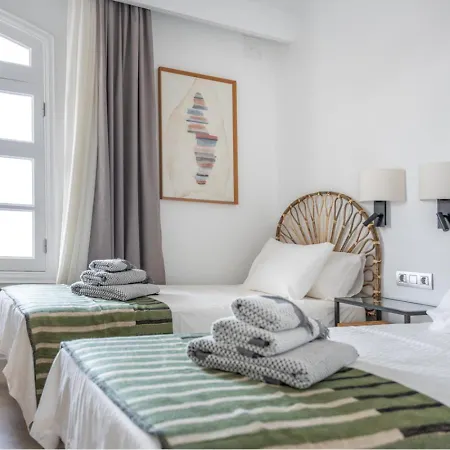 Palmitas - Sea Views - Private Pool - Hot Tub - Table Tennis Puerto Calero